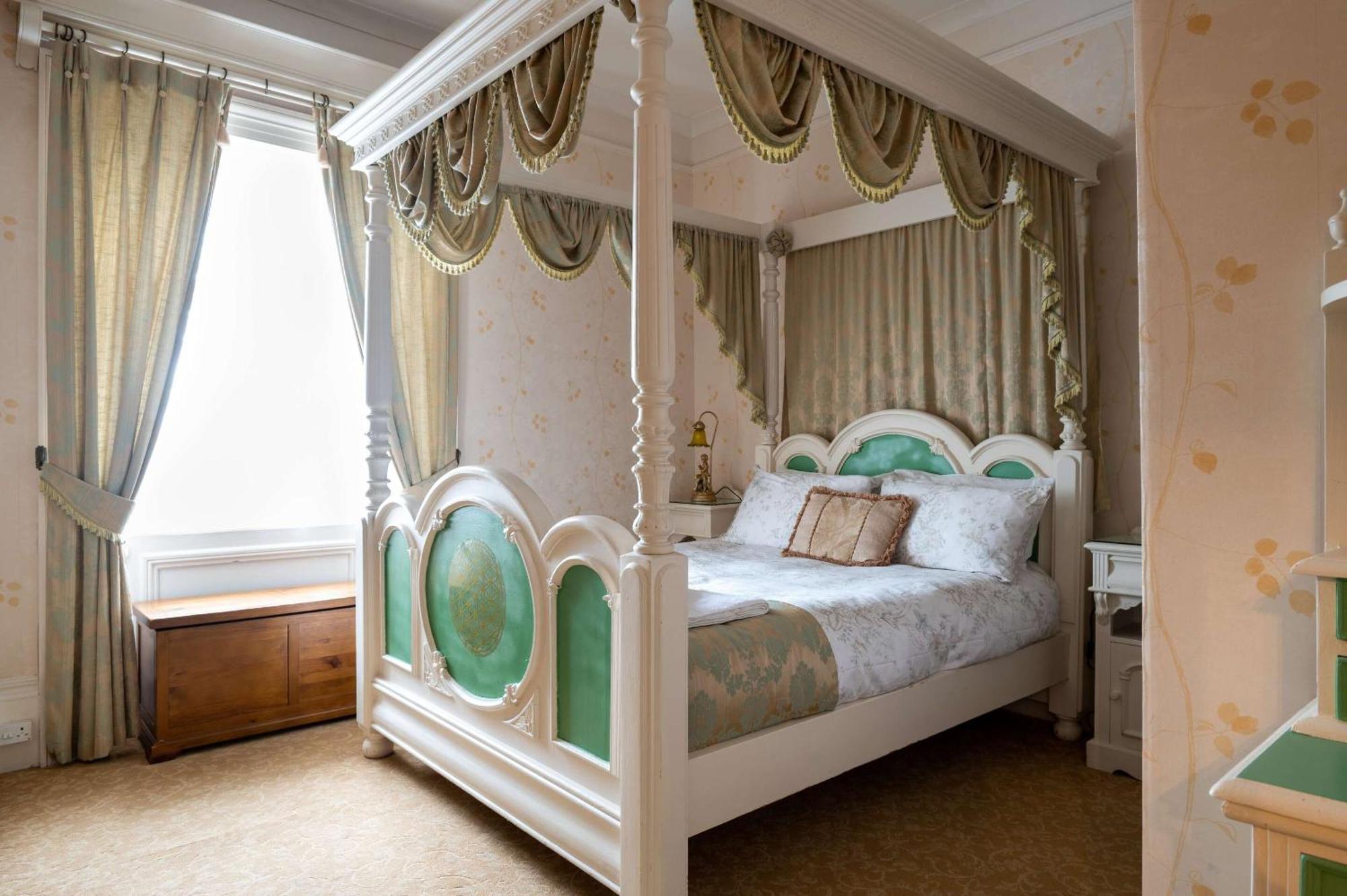 Enchanted Manor Niton 외부 사진
